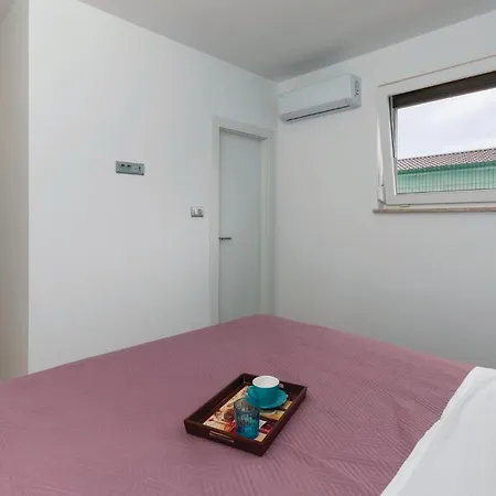 Prázdninový dům Two-bedroom In