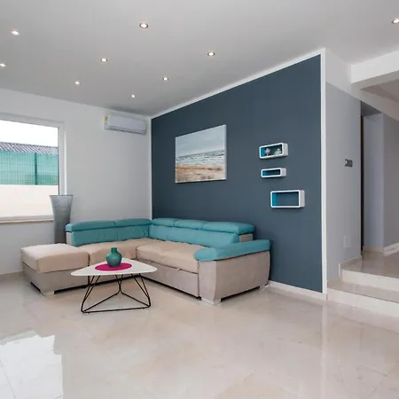 Two-bedroom In Prázdninový dům *